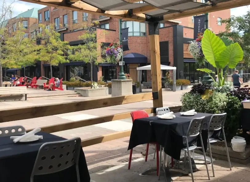 view of outdoor seat in Piazza Bistro