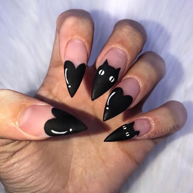 black cat with love nail