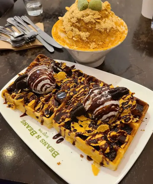 cornflakes waffle of Mdm Beans